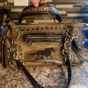 Montana west purse